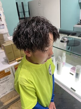 リーホリエ(Lee Horie) ツイストスパイラルパーマ