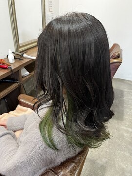 ヘアラボ シロ(Hair lab.Shiro) グリーンインナーカラー