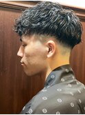 ツーブロックショート×無造作パーマ
