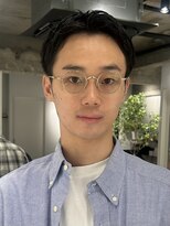 フゾンカウチ(fuzon kauti)&nbsp;メンズカットツーブロックシャドーパーマヘッドスパボブショート