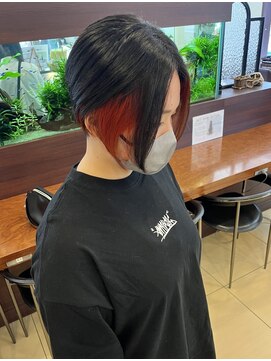 ファーレンピュアスウィート(fahren-pure-suite) 刈り上げ女子インナーカラーOrange