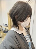 ショートウルフオリーブグレージュ