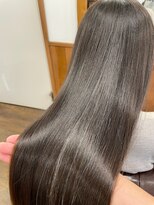 カットアンドスタイル クラウン(Cut&Style CLOWN)&nbsp;【髪質改善ミネコラ】で髪質改善［横浜 横浜駅］