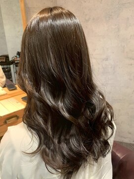 アフィナー(Afinar) 【横浜駅/横浜西口】ナチュラル×暗髪