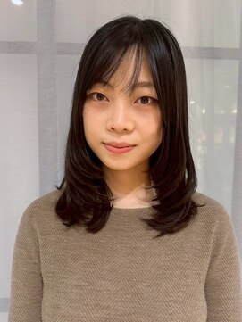 リュミエ ドゥ マッシュ(Lumier de mashu) 大阪/梅田/茶屋町/中崎町】バタフライカット/シャギーカット