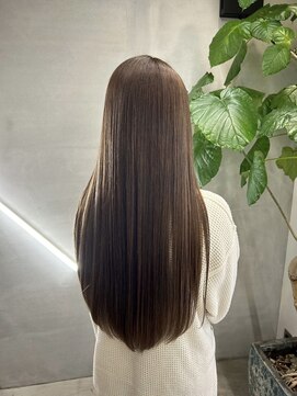 艶髪ストレート／フォギーベージュ