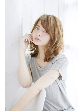 ティエル 町田店(tiel) 【町田】ミディアムスタイル