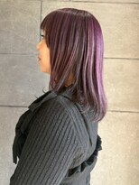 ディスコネクト(DISCO-N-NECT) ラベンダー ブリーチ ハイトーン 顔周りカット レイヤーカット