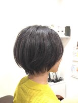 ヘアー グリーン(hair green) 30代40代50代/爽やかショートボブ/丸みショートボブ