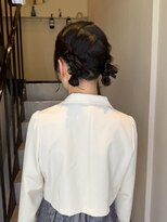 グラッド(glad)&nbsp;大人ガーリーなツインシニヨン