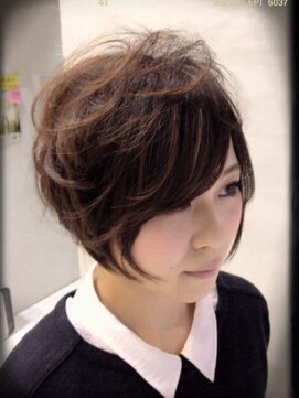 にしはら 美容室 ふんわりショート
