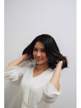 美容室 シェリオン CLASSY12月号掲載ストレート