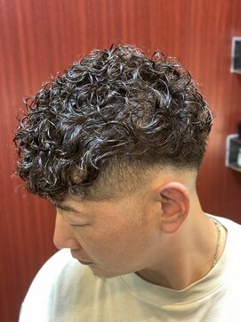 ヒロギンザ 新橋日比谷口店(HIRO GINZA) プードルパーマフェード 新橋 理容室 床屋 ヒロ銀座 日比谷