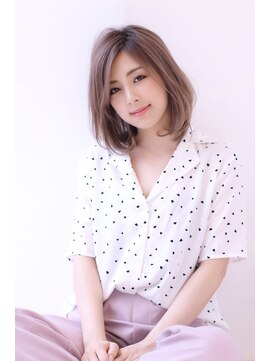 オーロ 緑地公園店(ORO) ことりベージュローライト大人かわいい小顔スリークボブ大人ボブ