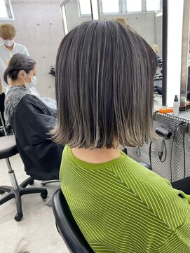 イキ 表参道(iki omotesando) モード/無造作ウェーブ/大人ガーリー[表参道駅]