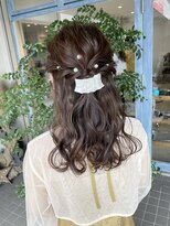 オープンジョー(Open Jaw)&nbsp;ハーフアップ