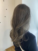 ベノワ(benoit)&nbsp;白髪隠しにもおすすめ◎ハイトーンカラー