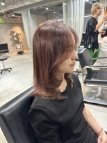 ラック(LUCK)&nbsp;レイヤーぱっつん前髪ステップボーンカットシルキー船橋/韓国