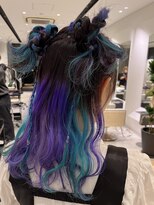 ステア ケース(stair case)&nbsp;ユニコーンカラーヘアアレンジ韓国