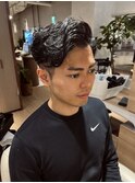 30代メンズサイドパートリバースパーマ