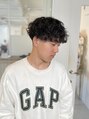 メンズカット バイ ソイクフ(メンズカット by SOY-KUFU)&nbsp;ボリュームが出過ぎない"波巻きパーマ"刈り上げマッシュヘア！
