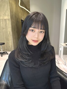 ウィクシー(wixy) レイヤーカット/透明感カラー/艶髪