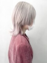 ギークス(GEEKS)&nbsp;【GEEKS渋谷】ホワイト/ハイトーン/透明感/ブロンド/初ブリーチ