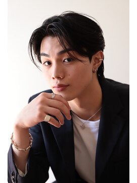 ポイントファイブバイソレイユ 小松店.5 by SOLEIL) メンズニュアンスパーマフェザーパーマセンターパート韓国