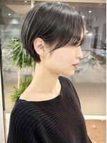 コール ネックス ザ サロン 表参道(COALL nex the salon)&nbsp;斜めバング グレージュカラー シルキーベージュ マッシュパーマ