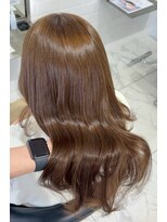 ヴァンカウンシル 一宮店(VAN COUNCIL)&nbsp;柔らかブラウンの艶髪ロング 春先取りケアカラー