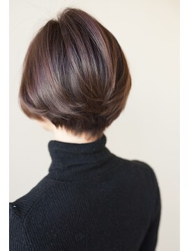 ローラン(ROULAND) 【ショートでマイナス5歳になりたいあなたへ】【モーブカラー】