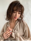 カットで小顔に◎色っぽミディ