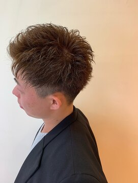 エヌプラス(N+) メンズヘアフェザーパーマサーフカール刈り上げセンターパート