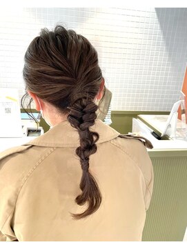 エミィ(emme) 【emme×石崎】ヘアアレンジ