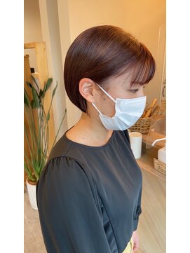 キキ(kiki) 丸みコンパクトショート*#ベージュカラー#三重