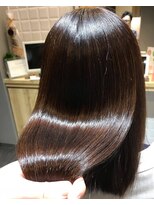 カミケンガレリア(kamiken. galleria)&nbsp;美艶なめらかストレート潤い上品 清潔感UP【カミケンガレリア】