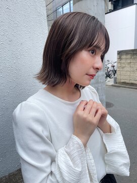 ロンド ブランシュ 錦糸町北口(Lond blanche) アッシュカラー 外はねボブ