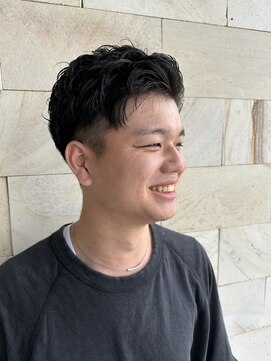 フォレスト ヒル Forest Hill by Genitore パーマ風くせ毛スタイル