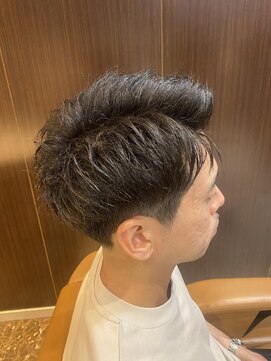 ヘアーモードキクチ 神田日銀通り店 神田ビジネススタイル