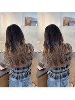 シー.(SHE.)&nbsp;【SHE.】グラデーションカラー/ベージュ/ケアブリーチ