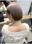乾かすだけでキマる髪/馴染むハイトーンパールグレージュボブ