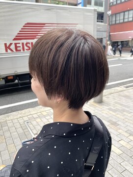 ルフトバイアンビエンテ(Luft by ambiente) 簡単スタイル　ベリーショート【坂根】