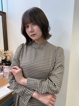 ロンドアベニール 北千住(Lond avenir) オリーブグレー/韓国風巻き/レイヤーカット/髪質改善/縮毛矯正