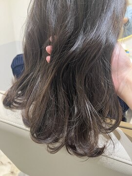 エレノア 枚方(Eleanor) アッシュグレージュ