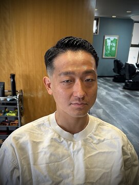 レオヘアワークス(LEO HAIR WORKS) 新潟スキンフェード　メンズサロン女池　新潟市中央区　バーバー