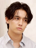 ルーシー 名古屋栄(LUCEY)&nbsp;センターパートニュアンスパーマフェザーパーマ波巻きパーマ