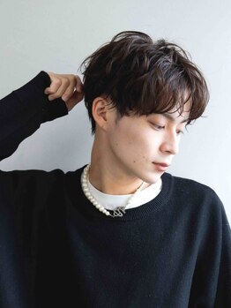 DAYS by et Douce 市が尾【デイズバイエドゥース】の写真/白髪をカバーし洗練された清潔感のある大人の髪へ！メンズパーマと眉毛カットで理想の自分へ♪