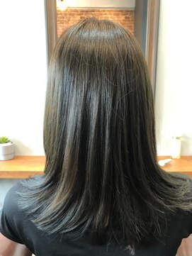 ルッソ チアロ(Lusso chiaro) Lussoオリジナル髪質改善トリートメント/30代40代50代