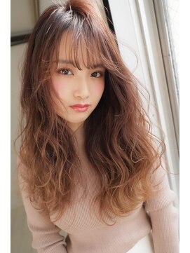 エクラ 宝塚逆瀬川(e'clat) 重めのスタイルの中の柔らかカール☆