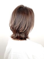 ミッシェル アフロート(michelle afloat)&nbsp;２０代３０代４０代５０代ひし形カーブカット外ハネボブレイヤー